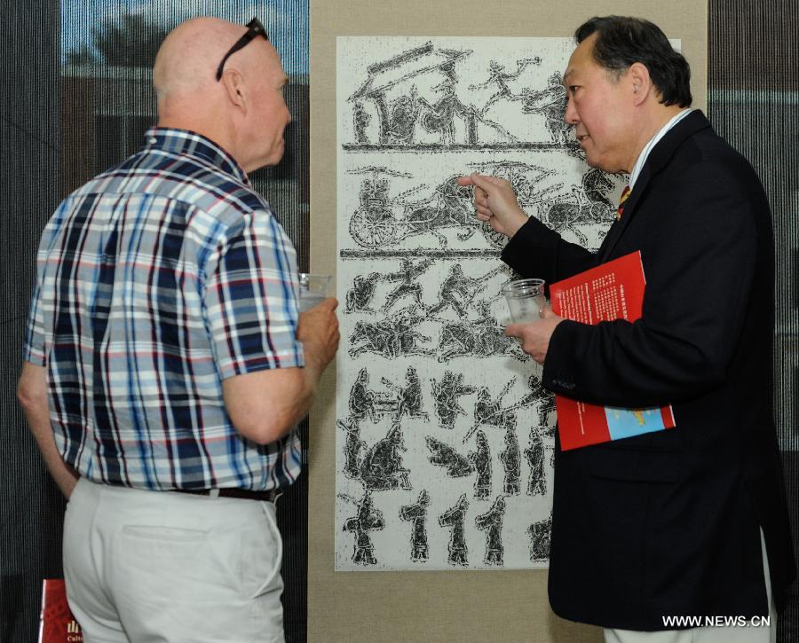 Exhibition of ancient Chinese carved stone rubbings held in Washington