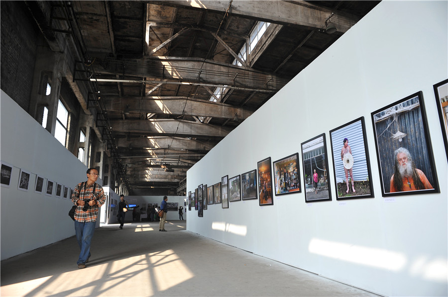Int'l photography festival held in ancient city of Pingyao