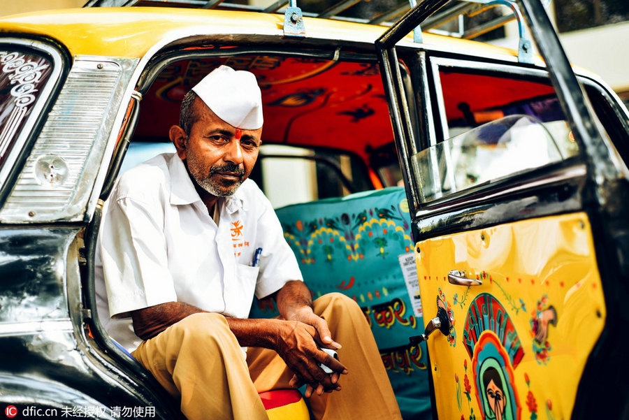 Mumbai taxis become mobile works of art