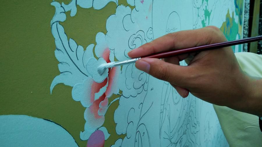 The birth of giant Thangka paintings