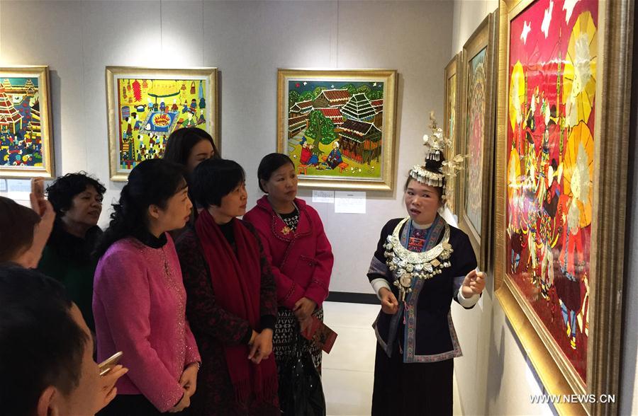 Exhibition on farmer paintings of Dong ethnic group held in S China
