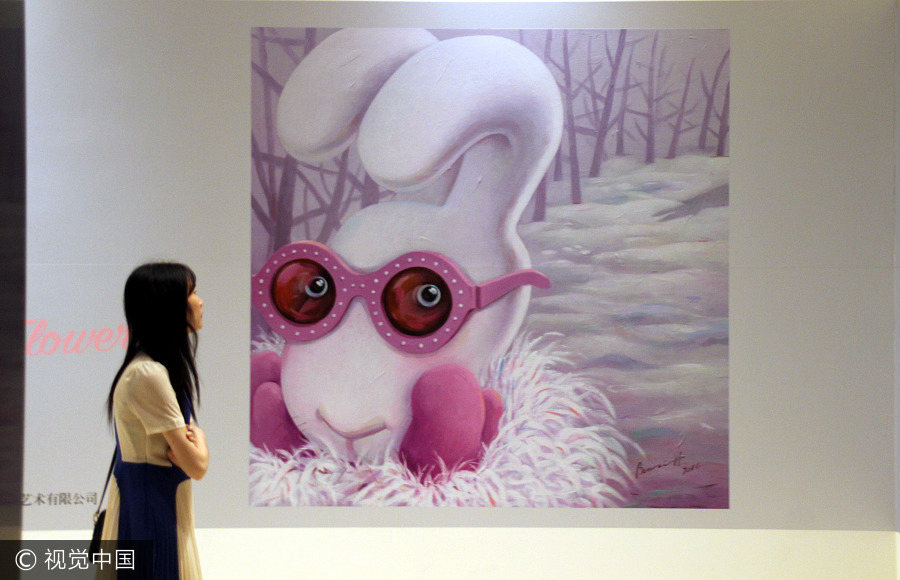 Taiwan artist's rabbit artwork on display in Suzhou