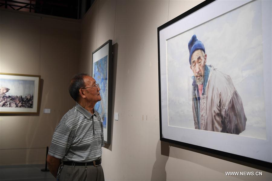 'Beautiful Chongqing' themed artwork show held in SW China