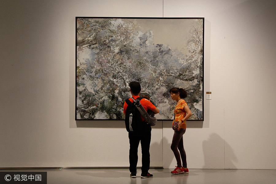 Freehand ink paintings on show in Hangzhou