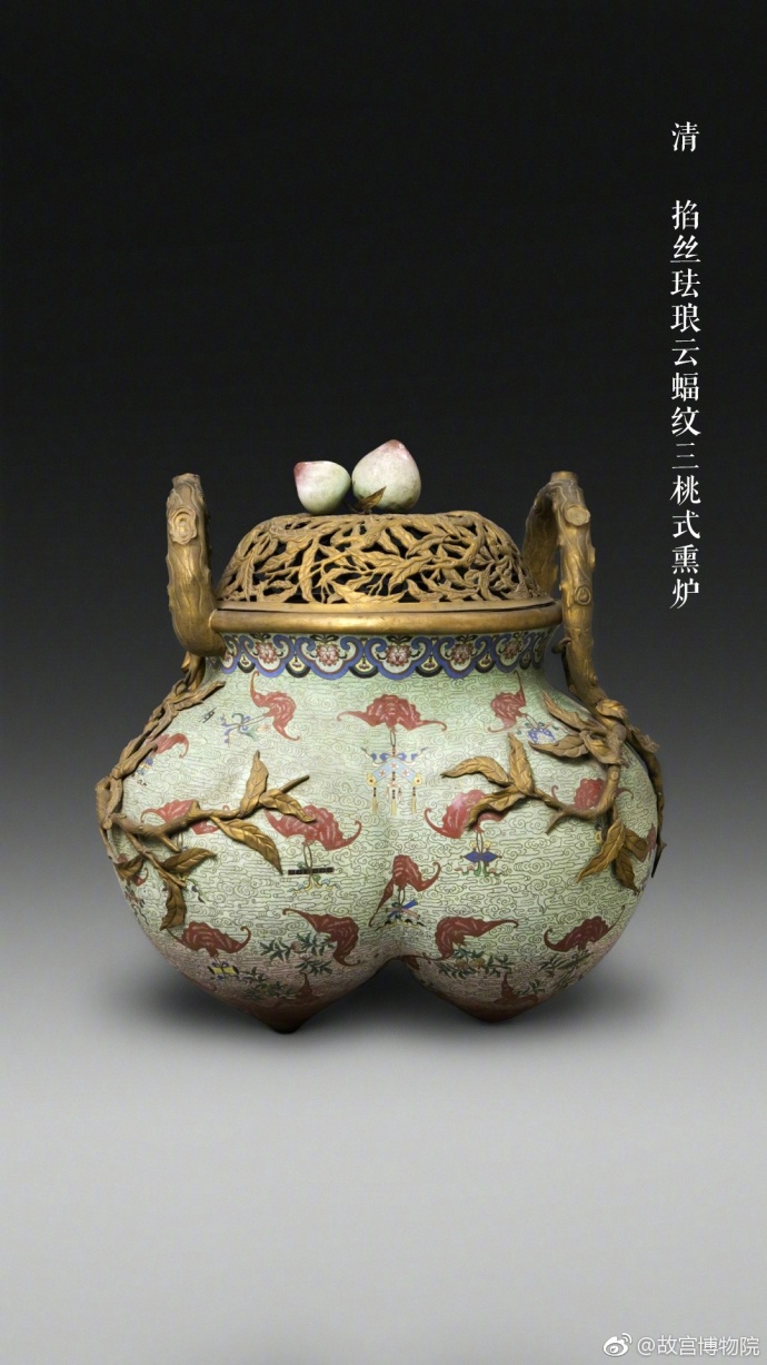 Palace Museum's peach-themed relics spark appetite