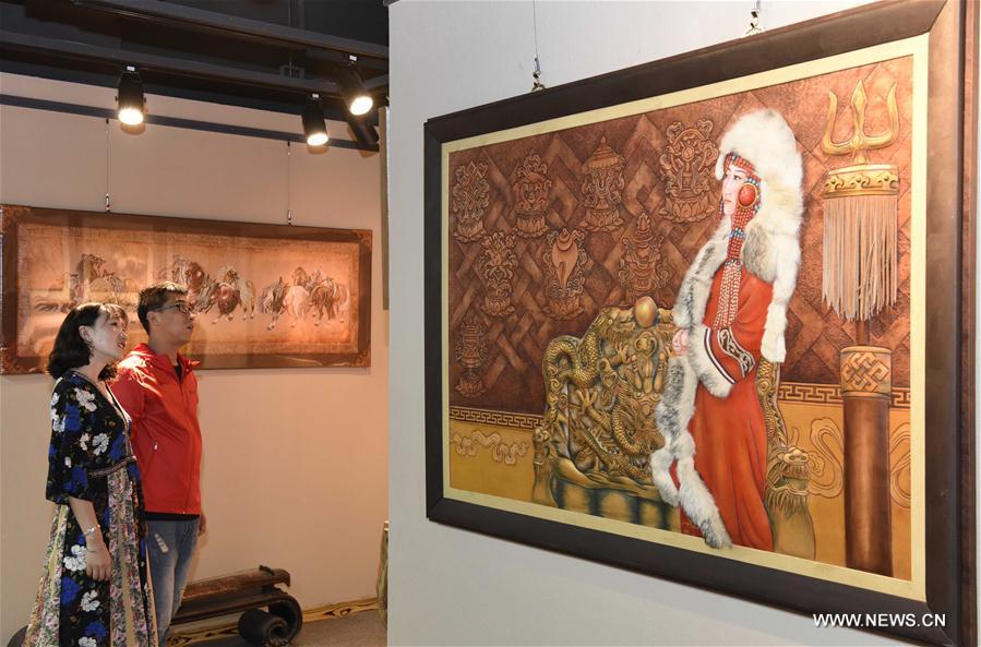 Leather art gallery of Mongolia ethnic group opens in N China