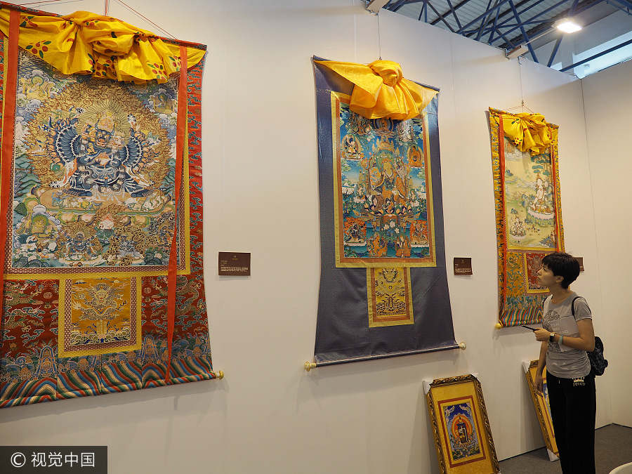 Art Expo Beijing gathers different types of art