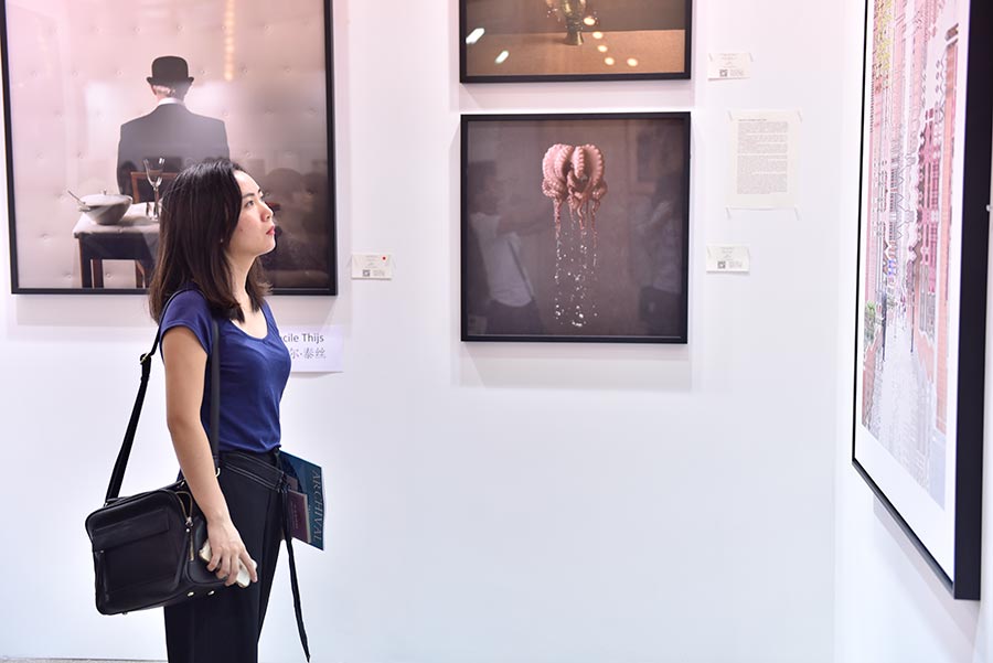 Collectors abuzz at Photofairs Shanghai