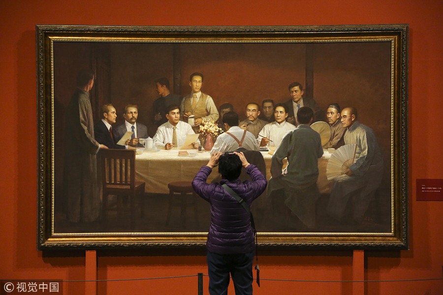 Exhibition in Shanghai marks history of the Party