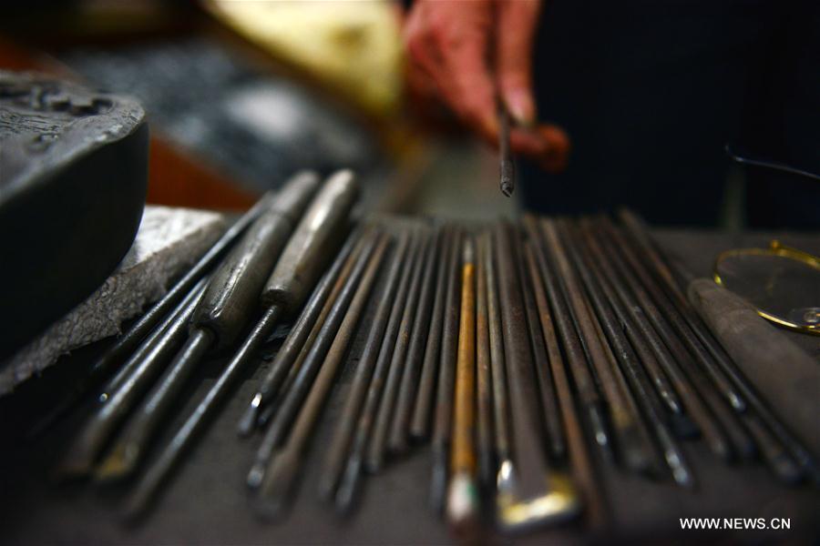 Sizhou inkstone carving in Guizhou