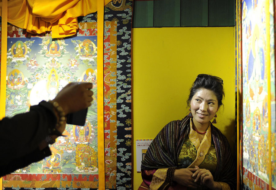 Tangka Art Exposition opens in Lhasa