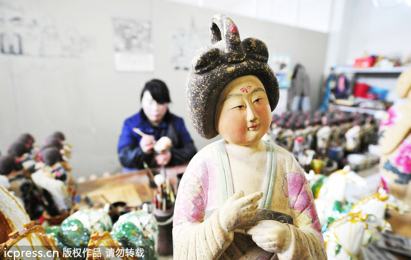 Henan preserves ancient figurine art