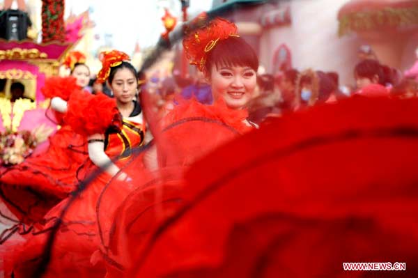 Spring Festival celebration at Beijing temple fair