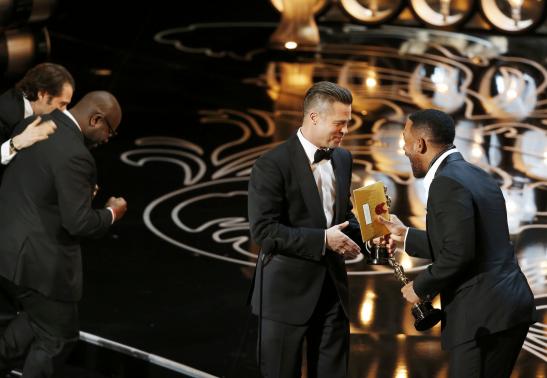 '12 Years a Slave' makes history with best picture Oscar