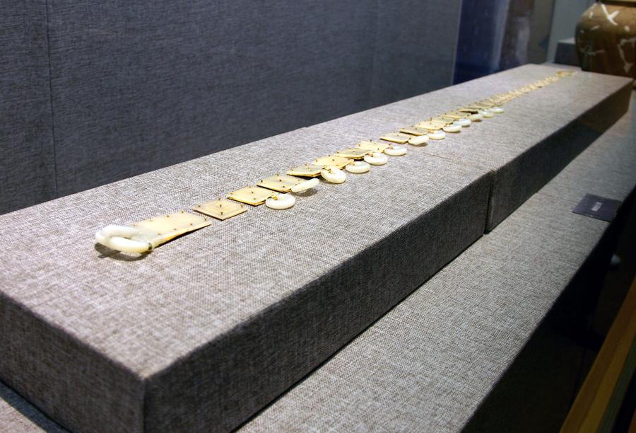 Relics from tomb of Sui Dynasty's Emperor Yang on display