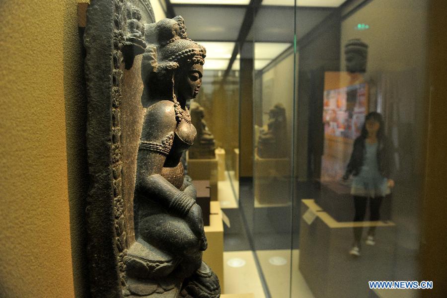 Indian cultural masterworks displayed in Shanxi