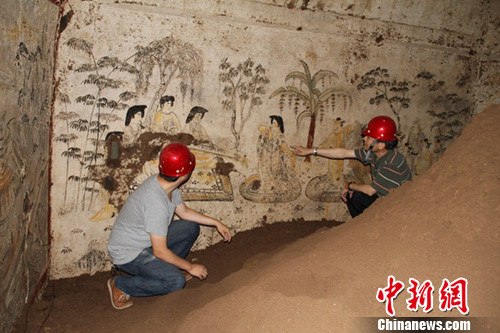 1,200-year-old tomb discovered in NW China