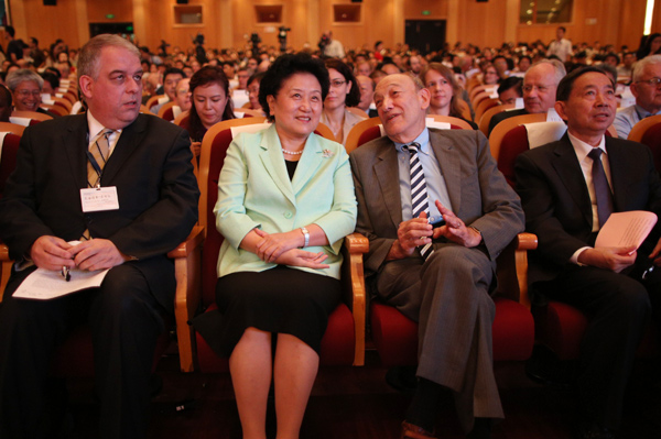 Sinologists gather in Beijing