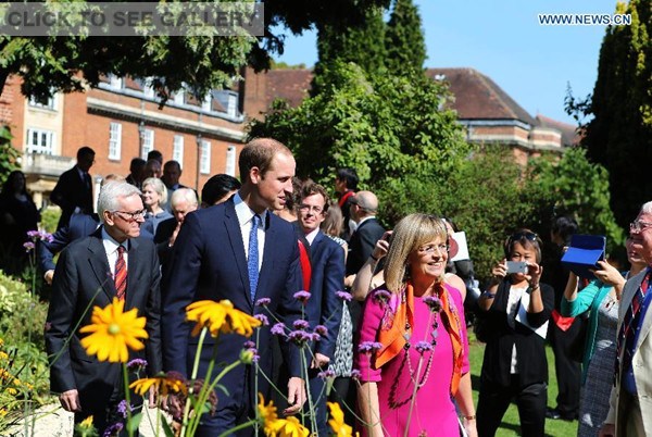 Prince William unveils China study center in Oxford University