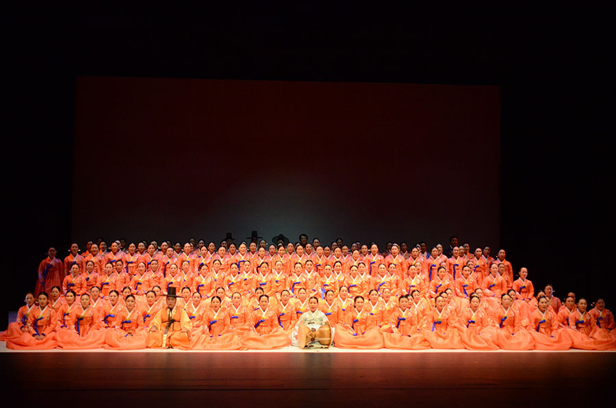 10th Performing Arts Festival in Seoul opens