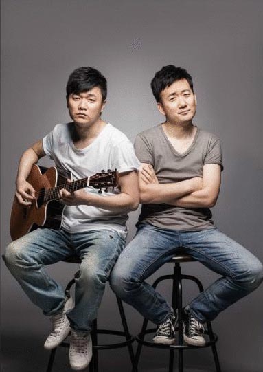 Chopsticks Brothers to perform Little Apple at American Music Awards