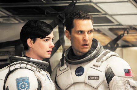 'Interstellar' orbits top box office spot in China and abroad