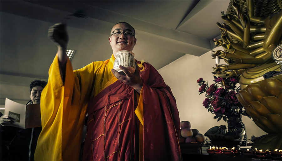 Ancient Temple Prepares For Ritual[7] Cn