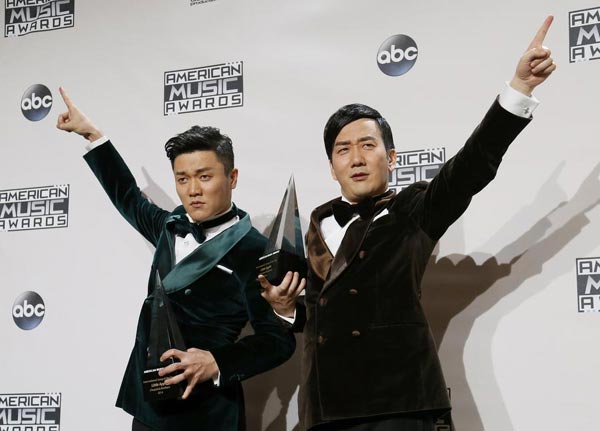 Chinese Internet pop song wins at American Music Awards gala