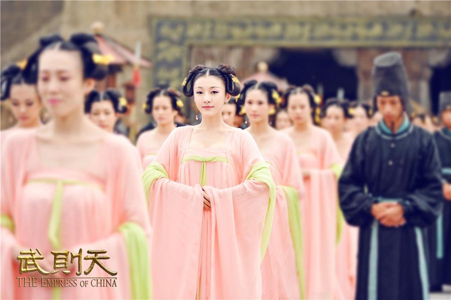 New photos of Fan Bingbing as 'Empress of China'