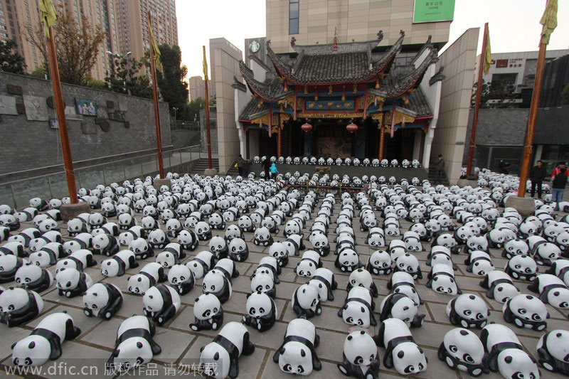 1,600 fiberglass pandas strike pose in Hefei