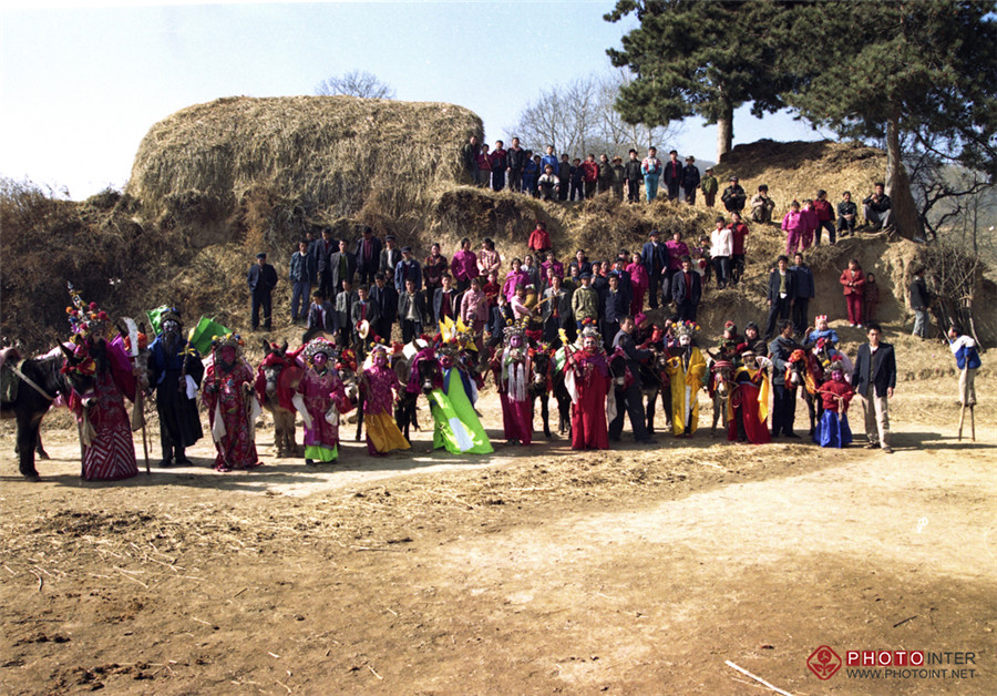 Photos capture ancient sacrifice of Shehuo