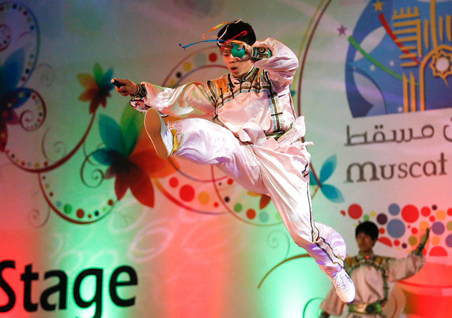 Chinese New Year brings cheer to Muscat Art Festival