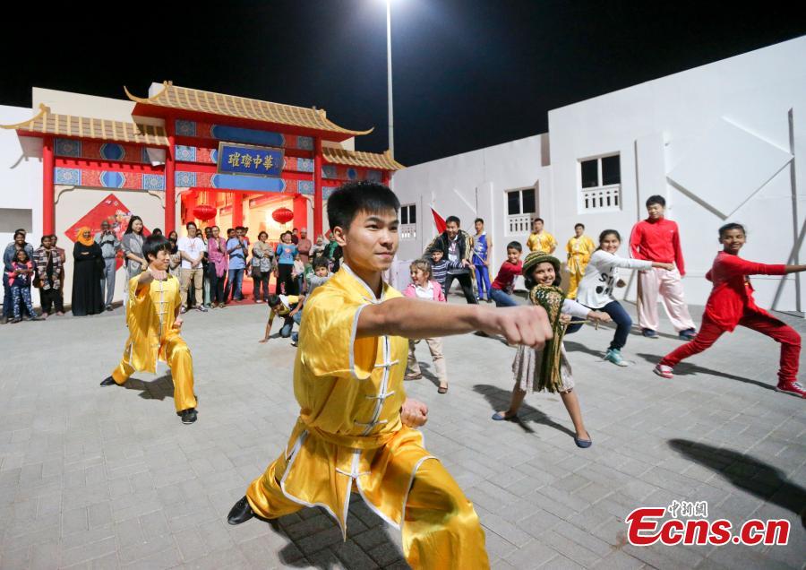 A lesson of kung fu at Oman festival