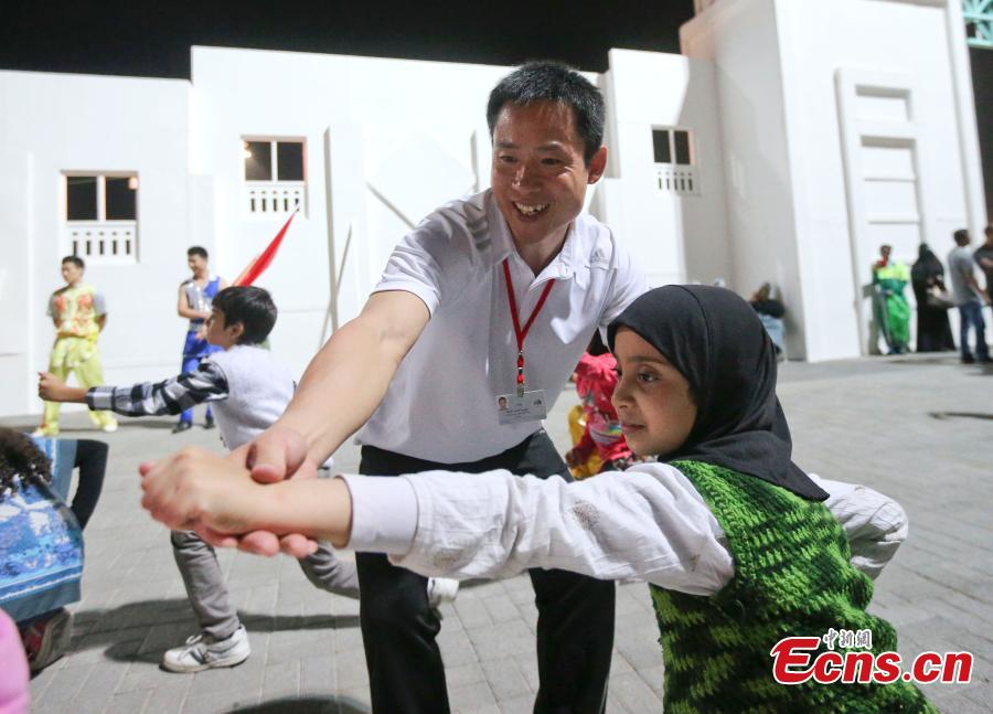 A lesson of kung fu at Oman festival