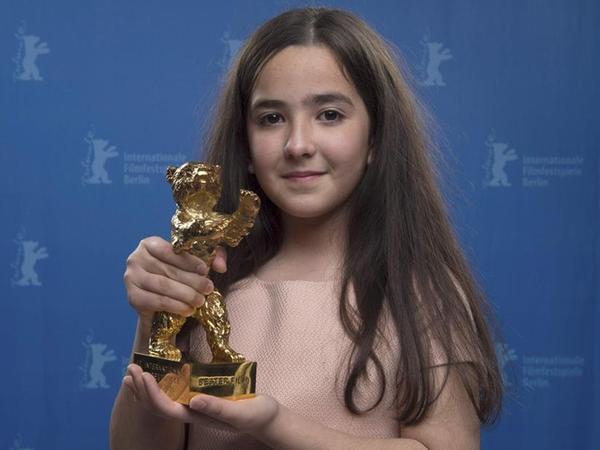 'Taxi' wins Golden Bear in 65th Berlinale