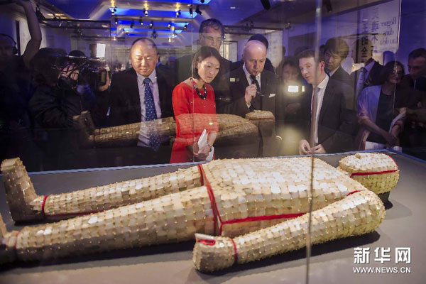 Relic Exhibition of Han Dynasty big hit in Paris
