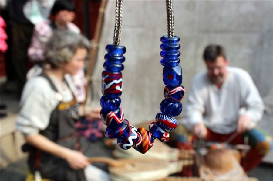 Danish artisans demonstrate traditional handicraft at Suzhou Museum
