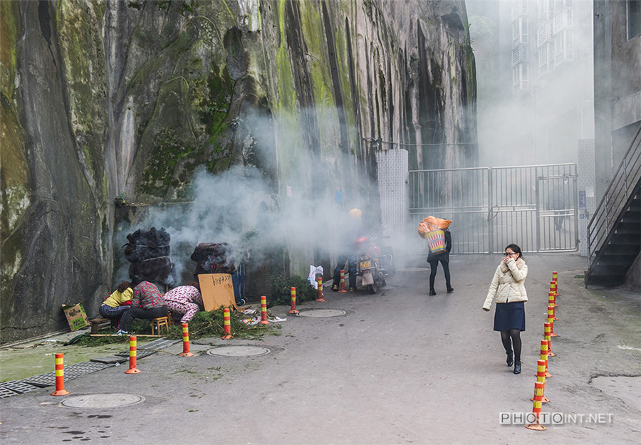 Photos capture streams of smoke