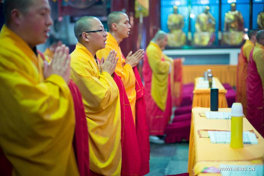 Buddhist ritual held on Jiuhua Mountain in E China's Anhui