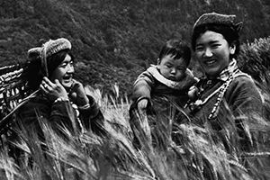 Historical photos of 56 ethnic groups in China