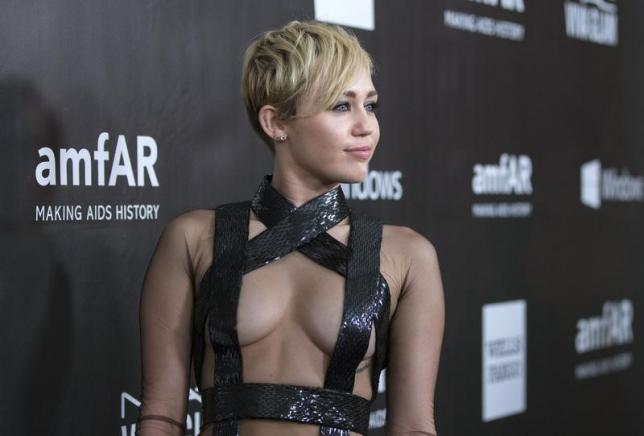 From twerk to work: Miley Cyrus to host MTV Video Music Awards