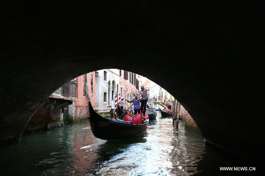 Chinese 'Water Town' introduced in Expo Milan 2015