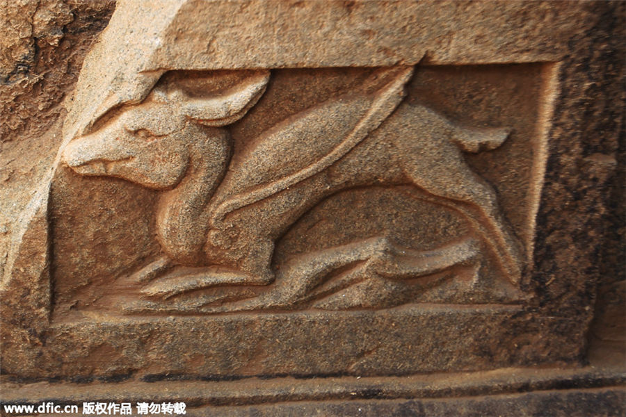 Rare luxury tomb discovered in Chongqing