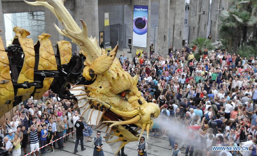 Mechanical horse dragon Long Ma performs in France