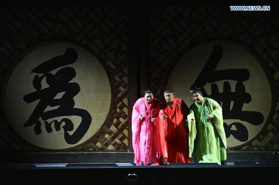 Chinese artists perform Turandot in Italy