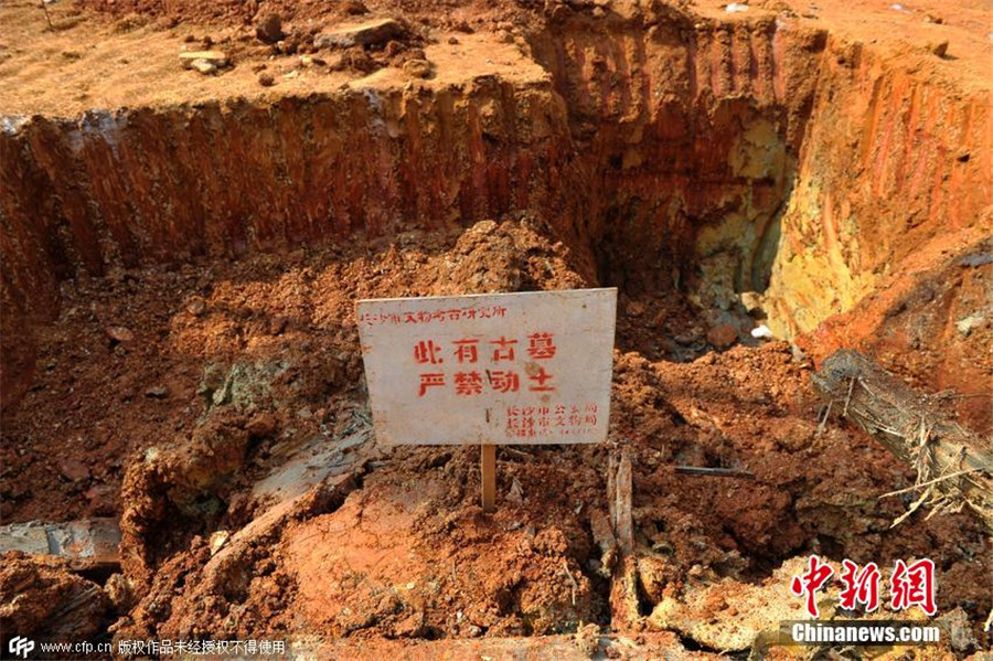 Ancient tomb discovered at construction site in Changsha
