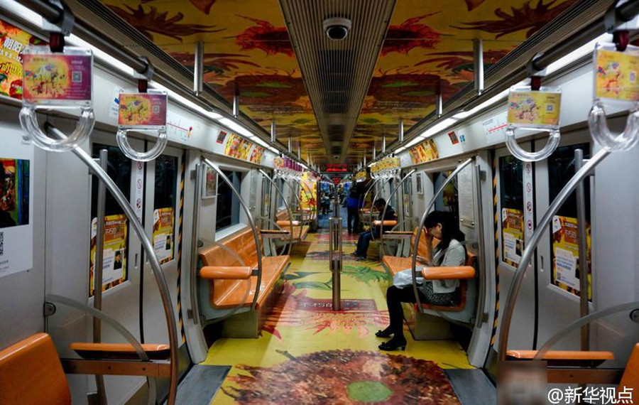 Enjoy art of Van Gogh on Beijing subway train