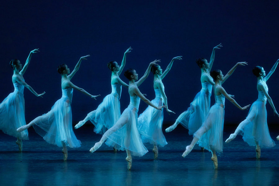 Guangzhou Ballet takes center stage in Beijing