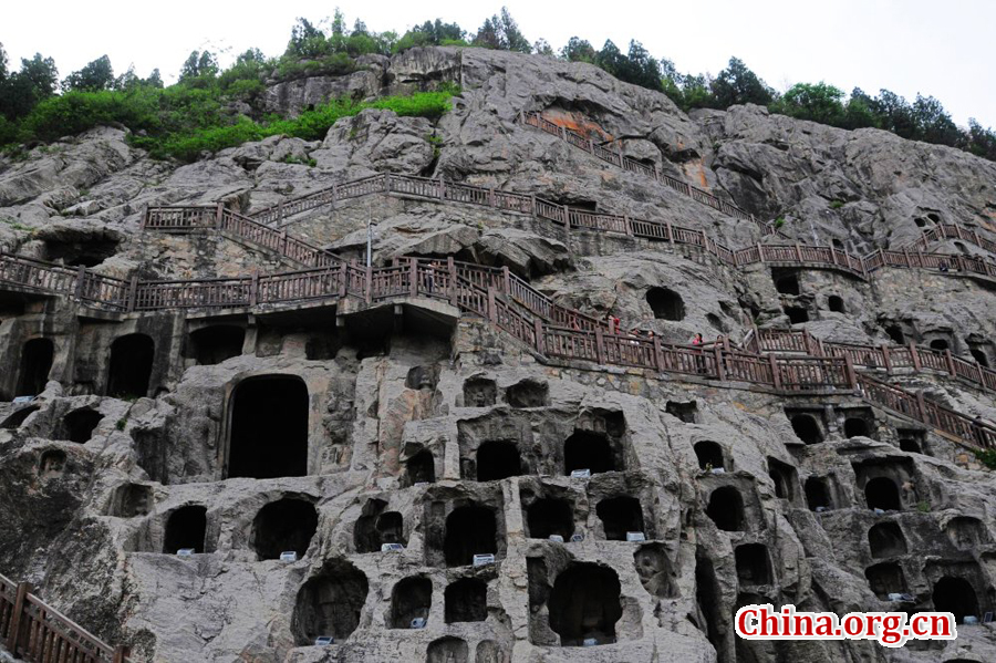 Exploring China's Longmen Grottoes