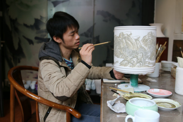 Liling cashes in on its colorful past